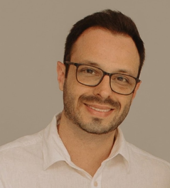 Luís Gustavo Ferroni Pereira